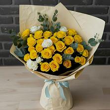 Букет цветов из:  Розы в Знаменске