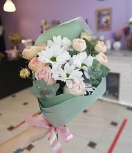 Букет цветов из:  Хризантемы и Розы #REPLACE_PRED# Знаменске