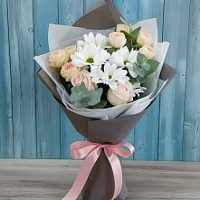 Букет цветов из:  Хризантемы и Розы в Знаменске