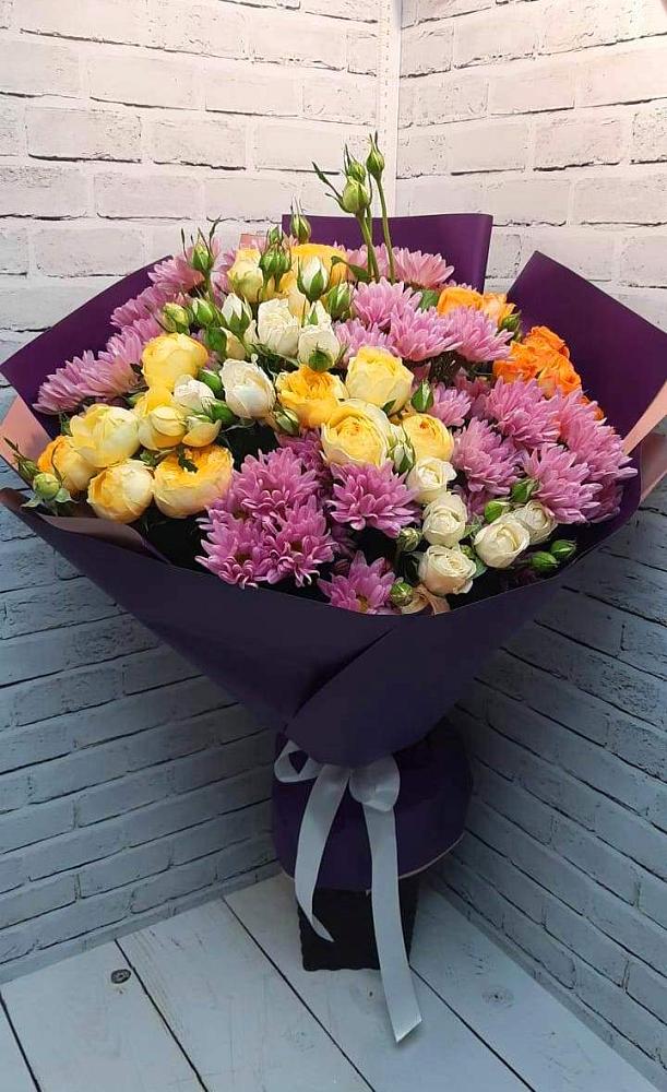 Букет цветов из: Хризантемы и Розы в Знаменске