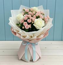 Букет цветов из:  Розы в Знаменске