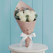Букет цветов из:  Розы в Знаменске