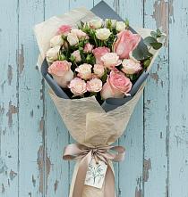 Букет цветов из:  Розы #REPLACE_PRED# Знаменске