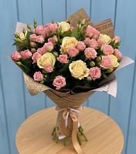 Букет цветов из:  Розы в Знаменске