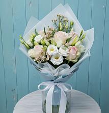 Букет цветов из:  Розы и Лизиантусы #REPLACE_PRED# Знаменске