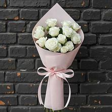 Букет цветов из:  Розы в Знаменске
