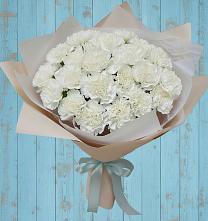 Букет цветов из:  Гвоздики в Знаменске